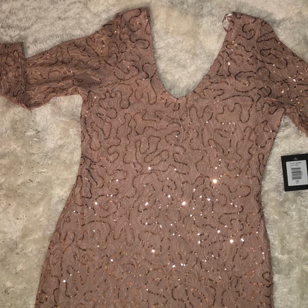 Dress - Picture 2 of 3